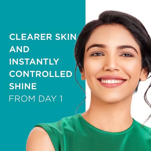 Simple Daily Skin Detox Purifying Facial Wash, 150ml - Thumbnail 3