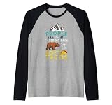 ¿Te gusta ir al campo de atrás? ¿Conoces a alguien que siempre está caminando en la naturaleza? Entonces esta camisa es para ti, dale a todos una risa cuando estén en sacos de dormir