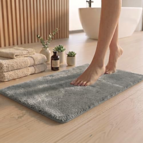 Image of Earthy Fables Plush Microfiber Bath Mat, Quick Dry, Anti-Skid, Water Absorbent, Non-Slip, Machine Washable Floor Rug, Shower Mat, Door Mat for Bathroom, Bedroom, 75 x 45 cm - Silver