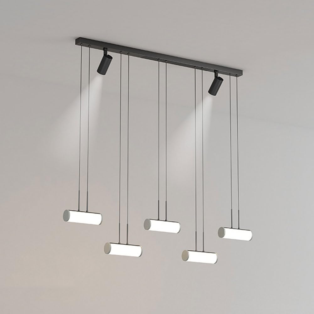 Lustre linéaire au-dessus de la table de salle à manger avec spots modernes pour le salon
