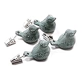 Añade un toque caprichoso a cualquier mesa con estos adorables pájaros verdes antiguos
