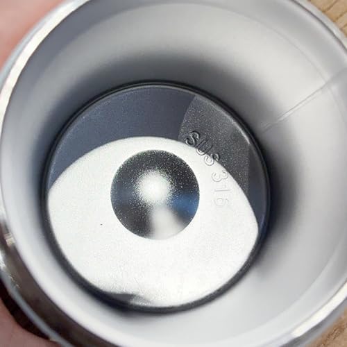 Botella de agua aislada con tapa para evitar fugas en senderismo y viajes 5