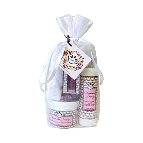 Jaqua Skincare Essentials Gift Bag Set - Buttercream Frosting Cover
