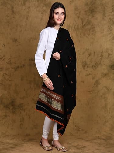 Stole from Kutch with Embroidered Mirrors and Golden Border3