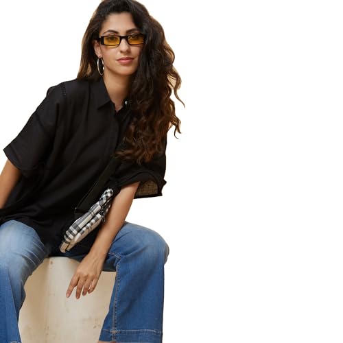 Image of Globus Women Solid Shirt Collar Lace Inserts Kaftan Tunic