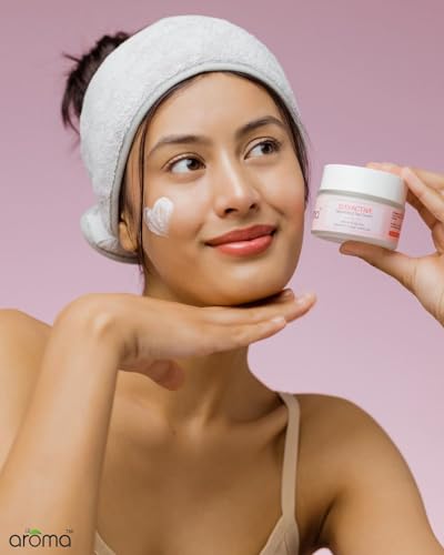 Image of Alaroma Day Active Revitalizing Day Cream With SPF 25 | Lightweight and Non-Greasy | Reduces Dark Spots & Protects Ageing | Nourishes and Moisturizes Skin | 50GM
