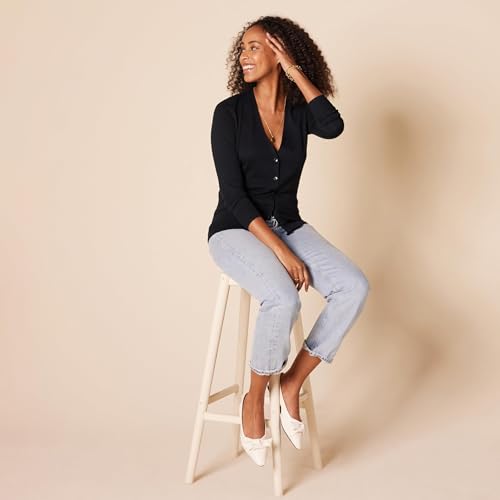 Amazon Essentials WAE35007FL18-BLA-S Women'S Lightweight V-Neck Cardigan Sweater thumb #4