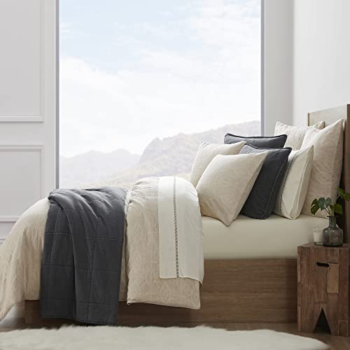 Image of HiEnd Accents Tempe Matelasse 2 Piece Comforter Set with Pillow Sham, Twin Size, Aztec Pattern, Textured Modern Rustic Southwestern Luxury Bedding, 1 Comforter, 1 Pillowcase | 3 Piece Comforter Cover Set with Shams, Woven Aztec Matelasse Pattern, Cotton, Modern Rustic Western Southwestern Bedding Set