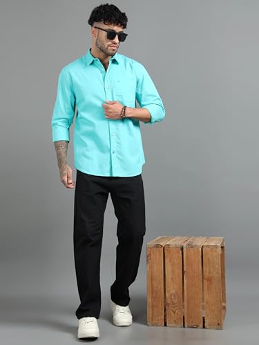 Image of Men Slim Fit Solid Spread Collar Casual Shirt