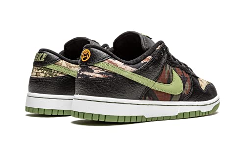 Image of Nike Men's Dunk Low Sneakers