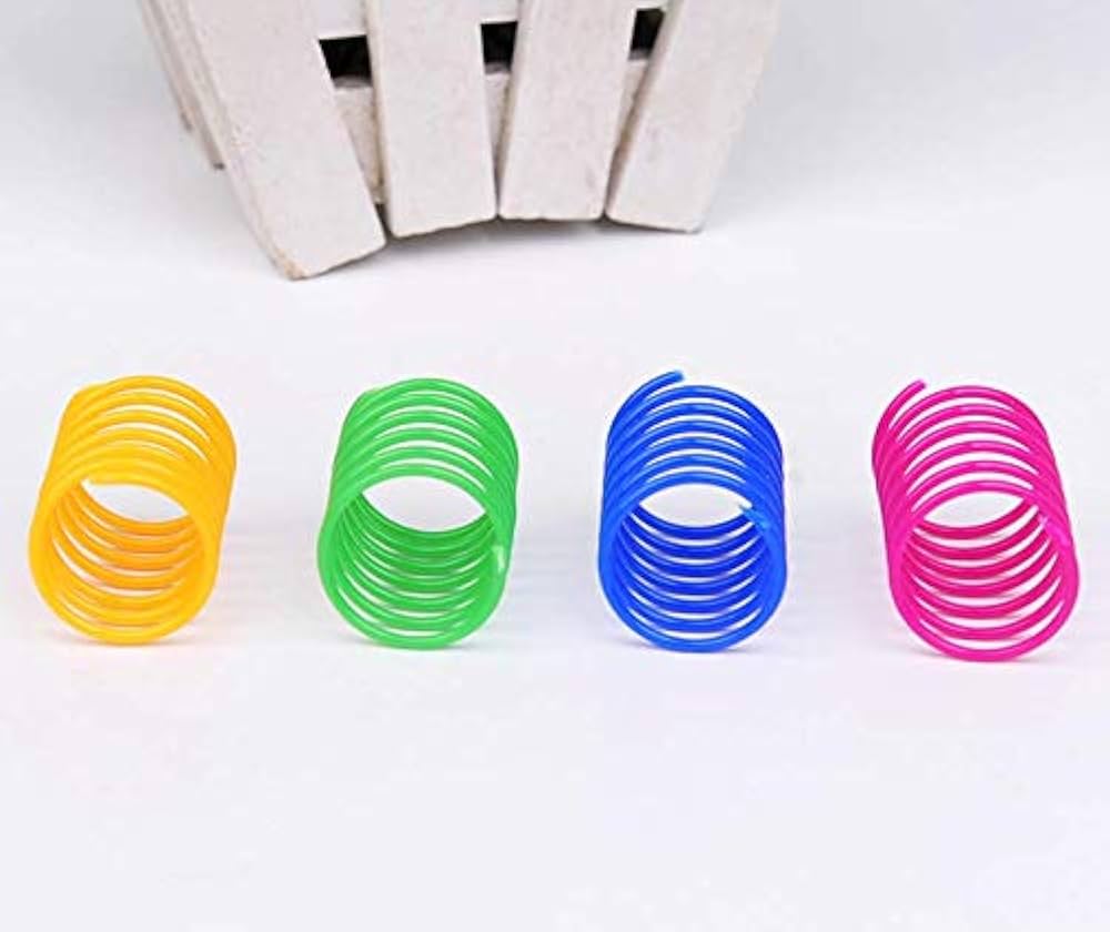 AIMICOCA 100-pack Kattvu00e5rleksaker Husdjur Breda Fu00e4rgglada Fju00e4drar Kattleksaker Plastspole Spiralfju00e4drar Fu00f6r Katt Kattunge Husdjur (slumpmu00e4ssig Fu00e4rg