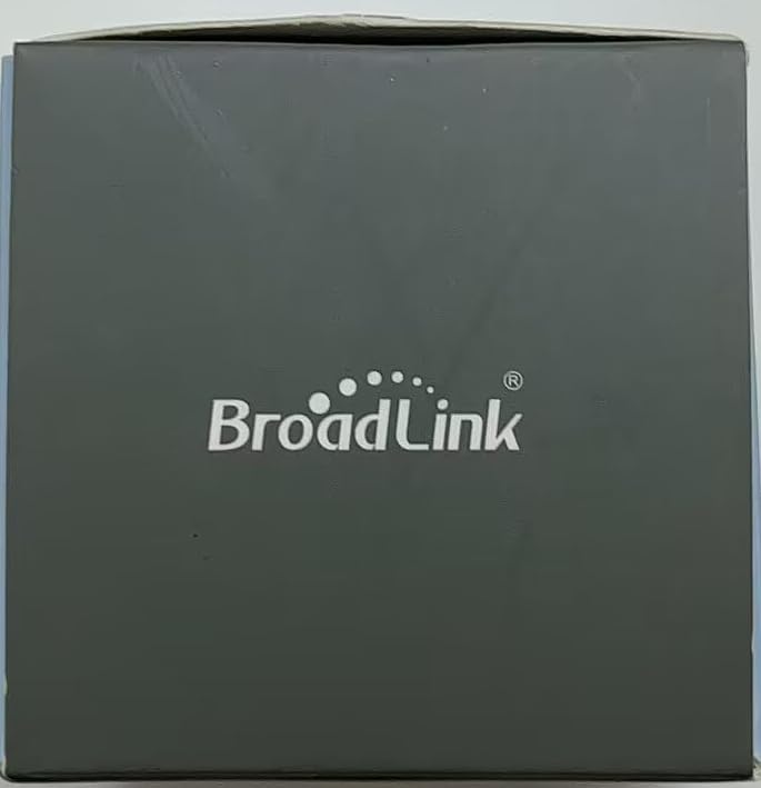 Top of the BroadLink Smart Hub S3 packaging box featuring the BroadLink logo.