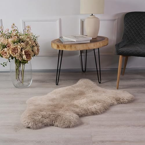 Decorating Sheepskins Premium Schaffell Echt Groß, Lammfell Echt Beige 100-110 cm, geruchlos, Fell für Stuhl, Alternative zu Kunstfell, Lammfell Teppich für das Sofa, Lammfelle, Schaffelle