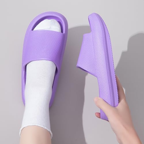 Cloud Slippers for Women Slides Non-slip Sole Slippers Comfy Shower Shoes Soft Sandals for Women Men Indoor and Outdoor3