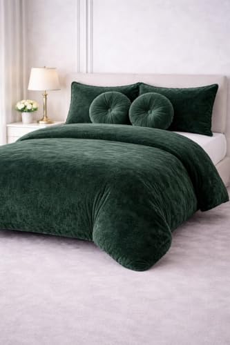 Image of Sands Luxurious 6Pc Bedding Set for Winter, 1 Double Duvet Cover,1 Double Bed bedsheet, 2 Pillow Covers, 2 Round Cushions, Ultra Soft Woollen Bedsheet Set- 90X100 inches (Green)