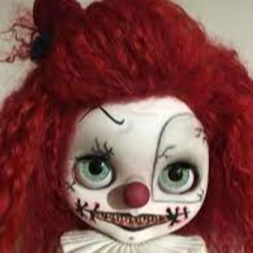 La Muñeca Maldita
