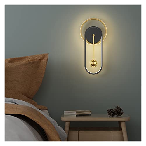 Éclairage mural avec horloge intégrée pour sublimer le couloir et l'allée