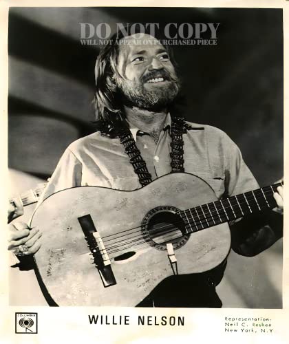 Magnífico retrato de Willie Nelson: foto de concierto raro de 1974 en alta calidad