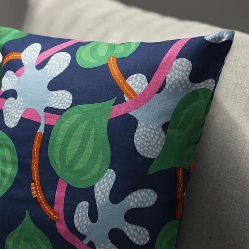 Housse de coussin 50x50 MÄVINN pour raviver un salon terne