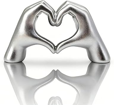 Heart Hands Ornament, Modern Sliver Heart Hands Sculpture Home Decoration, Heart Ornament, for Living Room Bedroom, Silver Shelf Ornaments for Office Decor Decorative Home Accessories, 10.5CM