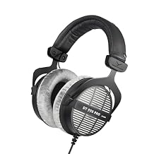 beyerdynamic DT 990 PRO، 80 أوم، ظهر مفتوح، فوق الأذن، سماعات استوديو احترافية سلكية، ألعاب، بودكاست، عشاق الموسيقى، خلط، كابل مستقيم بطول 3 أمتار، أسود مع وسادات أذن مخملية رمادية