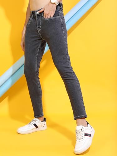 Image of Highlander Men's Tapered Jeans