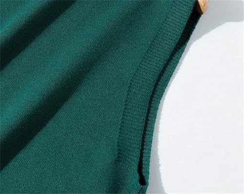 Men's Loose Fit Knit Vest Sleeveless Waistcoat Korean Streetwear Vintage Sweater Vest4