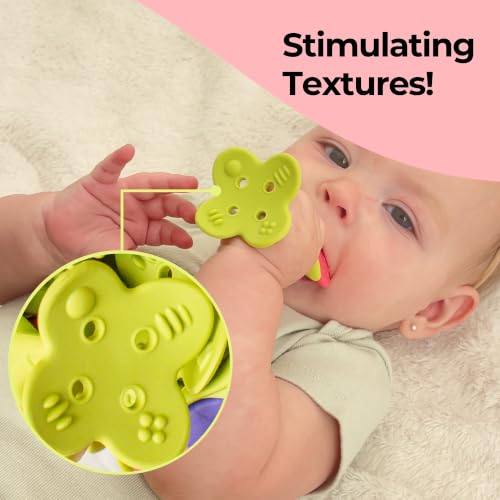 Image of Innobaby Original Teethin Smart EZ Grip Fruit Teether and Sensory Toy for Babies and Toddlers in Berry. BPA Free Teether