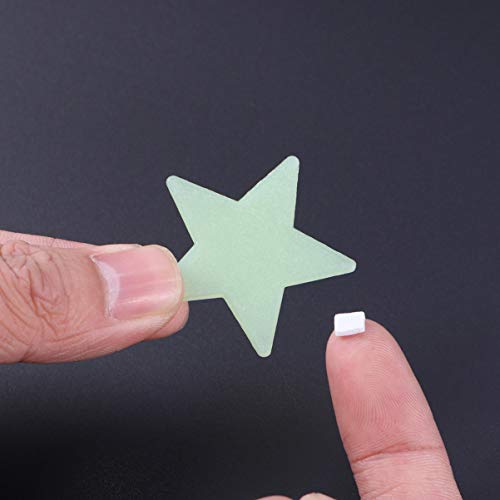 Amosfun 100 peças de adesivos de parede estrelas que brilham no escuro, adesivos de parede de teto c