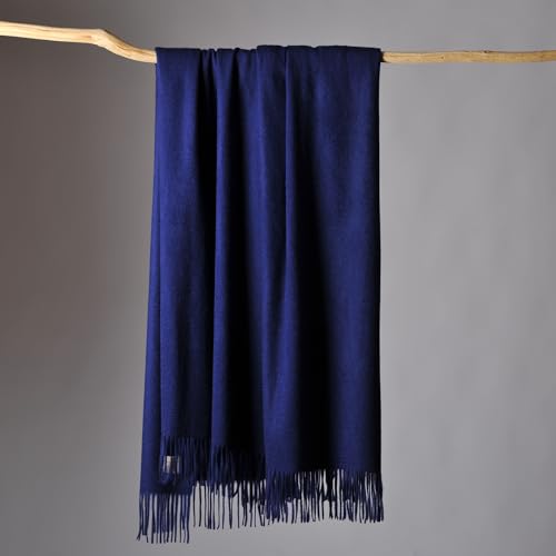 CUDDLE DREAMS Navy Cashmere Blend Throw