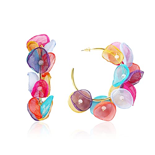 Boucles d'oreilles de fleurs et cercle de pétale raffiné