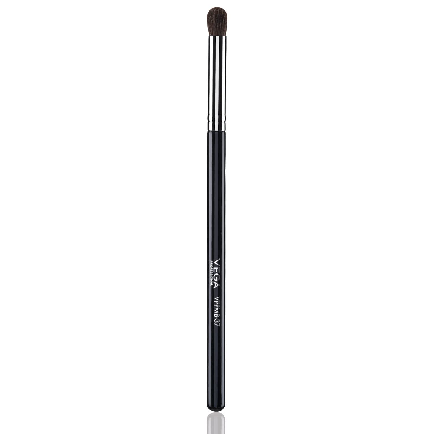 VEGA PROFESSIONAL All Over Concealer Brush, Soft Bristles, Copper Furrele, Wooden Handle, (VPPMB-37)