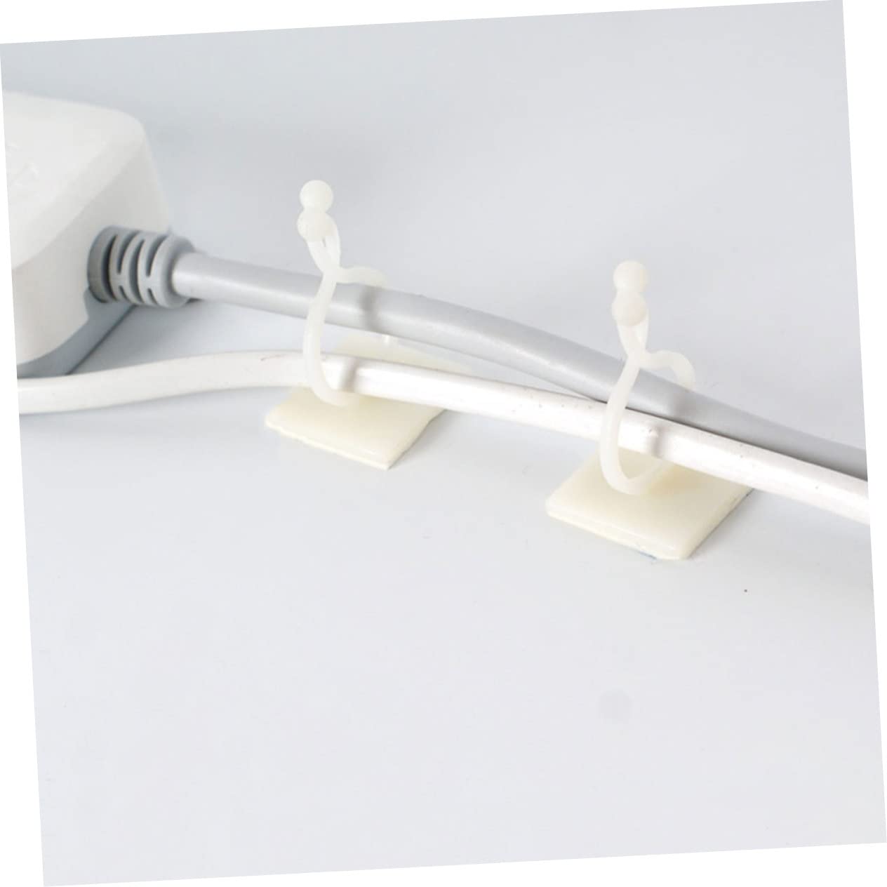 BESTonZON 4 Sätze Pflanzenclips Für Kletterpflanzen Pflanzenstützen Für Wandfixierung Wiederverwendbare Clips Für Innen Und Außenpflanzen Für Glatte Wände 100 Stück * 4