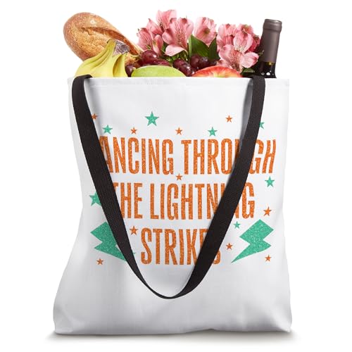 Bolso tote Dancing through the lightning strikes miniatura 4