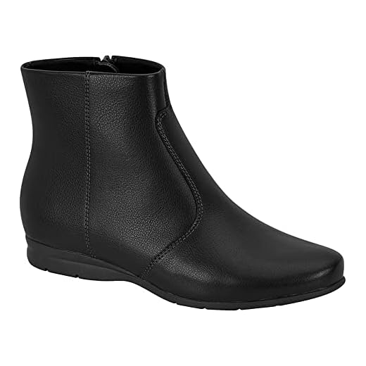 Bota Feminina Beira Rio Rasteira Cano Curto Salto Baixo Cor:Preto;Tamanho:35;Gênero:Feminino