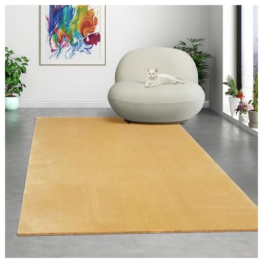 Mia's Teppiche Comfort, Alfombra Moderna de Pelo Corto y Suave, Antideslizante, Lavable hasta 30 Grados, súper Suave, Aspecto de Piel, Oro, 120 x 160 cm