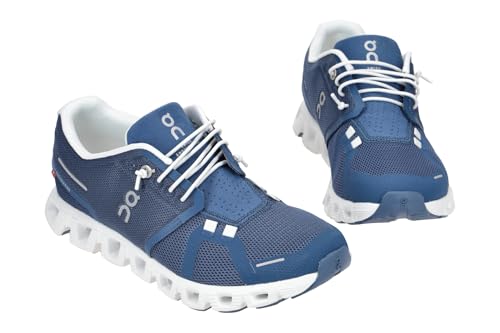 Image of On Women's Cloud 5 Sneakers