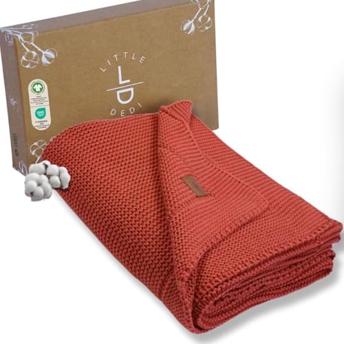 Little Dedi Strickdecke aus 100% Bio-Baumwolle GOTS Zertifizert, 80x100 cm. Koralle - Atmungsaktiv, Temperatur regulierend, in eleganter Geschenkbox für Babys