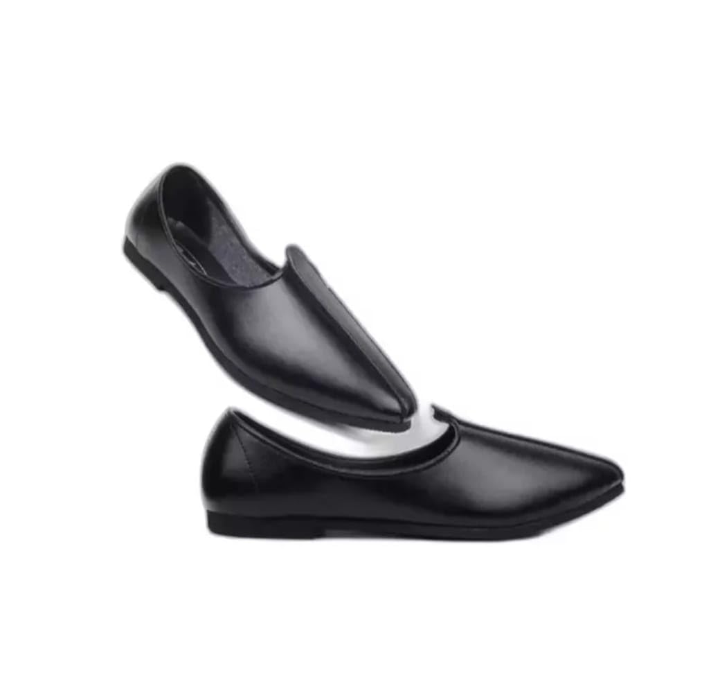 Trendy Men Mojaris and Juttis | Traditional Mens Black Jutti | Pure Leather | Punjabi Shoe | Loafers | Ethnic Footwear | Stylish Mens Fashion (Black, UK Footwear Size System, Adult, Men, Numeric, Medium, 6) (B0D47N9647) Amazon Price History, Amazon Price Tracker