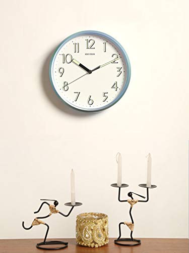 Image of Rhythm Glow In The Dark Analog Wall Clock[24.0X24.0X4.5Cm]