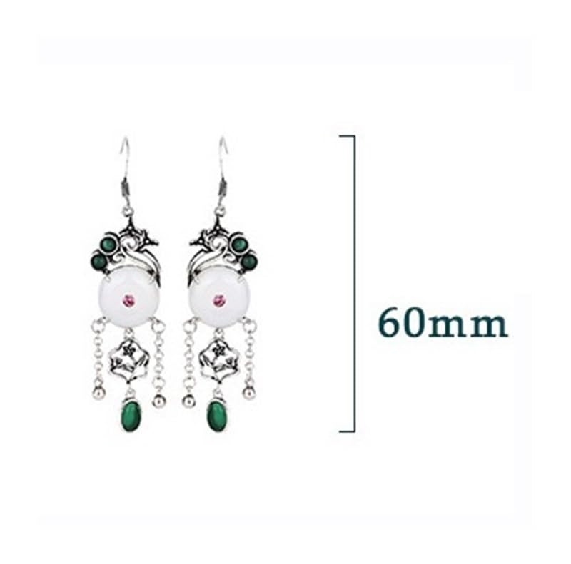 Pendentif à pompon ton argent et pierre blanche synthétique : le cadeau idéal - 2