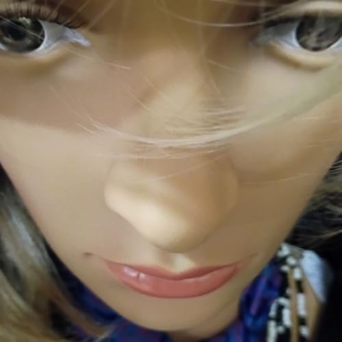 1: Episode 1 - Receptionist Amy