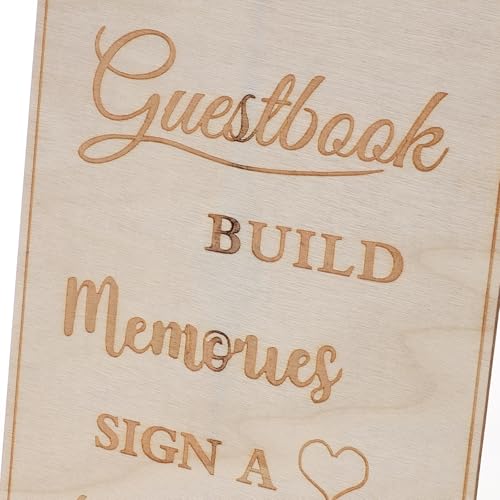 Libro de visitas de boda en madera elegante pulida con silueta de corazón beige 3