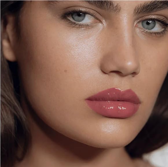 High-Gloss Lip Gloss by Victoria Beckham Beauty - Image 6