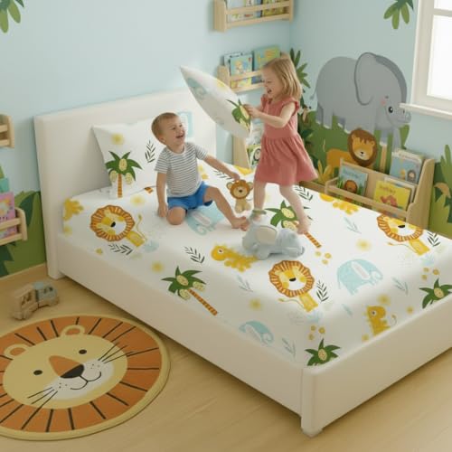 Image of Filymore Lion Single bedsheet for Girls Kid bedsheet for Small Size Bed 240 TC Microfiber Soft Cartoon bedcover for Kids Room (90x60 Inches)(White and Yellow)
