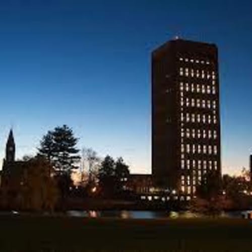 Page de couverture de Ep 28: Crimes at UMass Amherst / Keeping Students Safe on Campus
