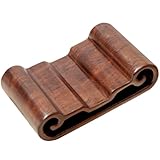 Socle d'exposition pour la maison : l'aspect sobre de ce support en bois convient à divers styles et constitue également un bel élément de décoration. socle décoratif en bois