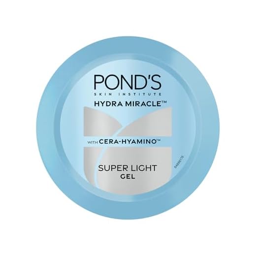 POND'S Super Light Gel Oil Free Face Moisturizer 300 g | With Hyaluronic Acid & Vitamin E for Fresh Glowing Skin & 48 hr Hydration - Daily Use