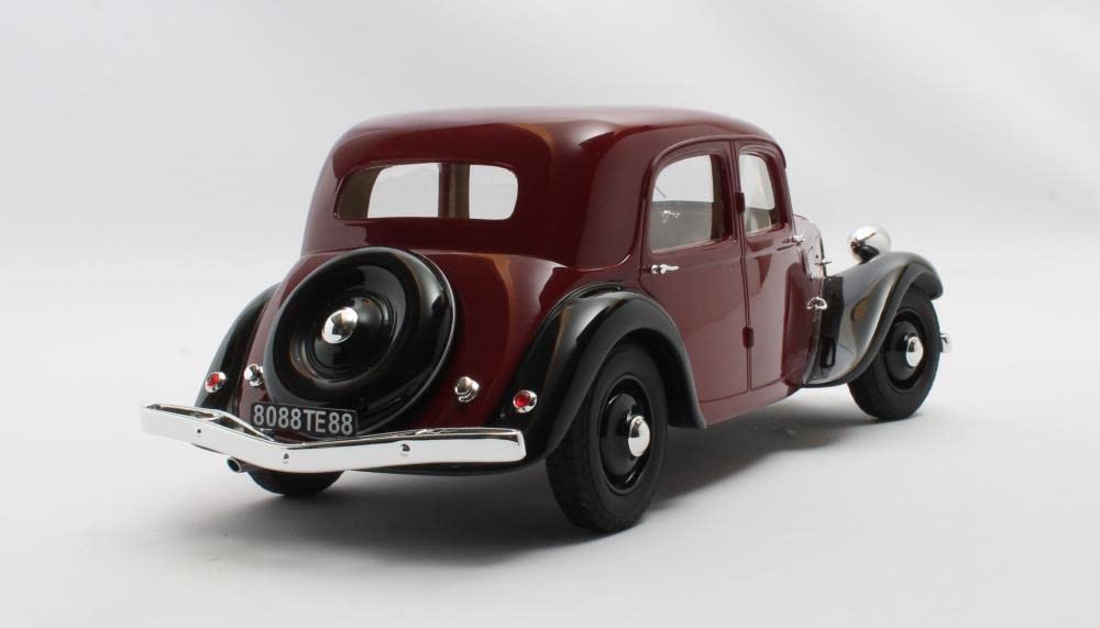 104-030 Cult 1/18 シトロエン Traction Avant 104-030 Cult 1/18 シトロエン Traction Avant 104-030 Cult 1/18