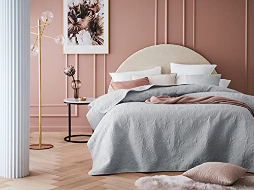 ROOM99 Leila Elegante Tagesdecke in Hellgrau 170 x 210 cm Vielseitige Wohndecke als Bettüberwurf oder Sofaüberwurf Überwurfdecke für Bett… – Ansicht 2